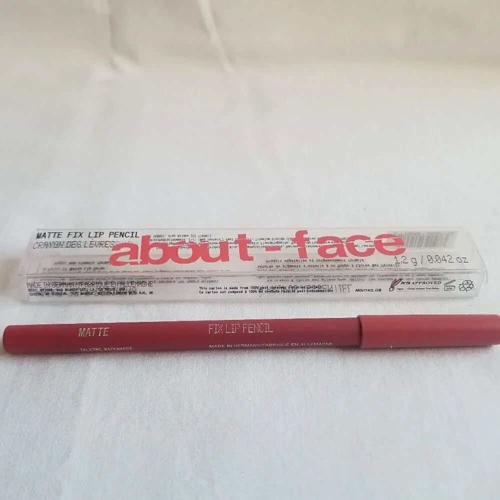 About-Face - Matte Fix Lip Pencil in Talking Backwards